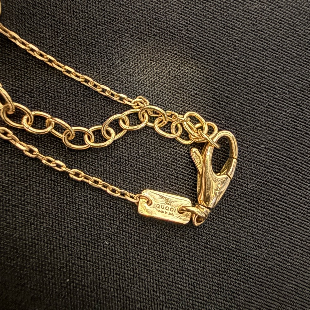 Gucci Le Marche Des Merveilles Diamond and Black Onyx Reversible Necklace 18kt - Picture 9 of 9